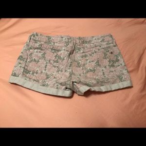 ***SOLD***Bullhead floral print shorts